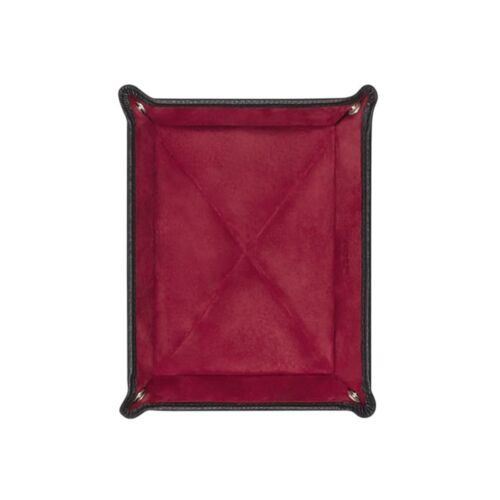 Die Vide-Poche L (21x15cm) ist ein rechteckiges Tablett mit einem tiefroten, wildlederähnlichen Inneren, schwarzen Rändern und leicht erhöhten Ecken, die durch Metalldruckknöpfe gesichert sind.